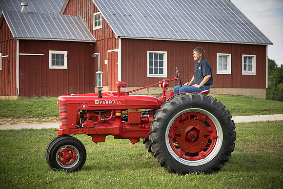 4Rivers_2020Tractor_4