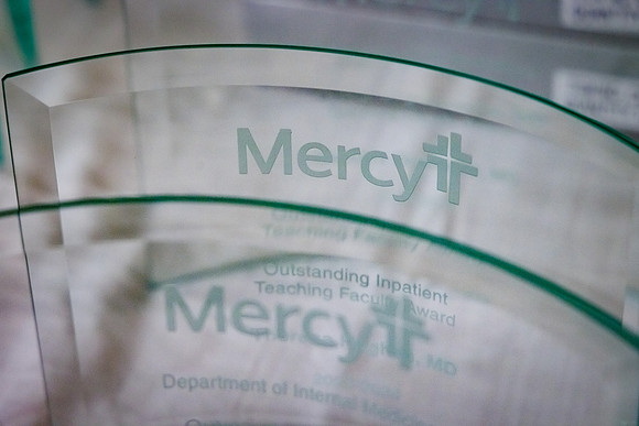 Mercy_IM_Graduation2024_4