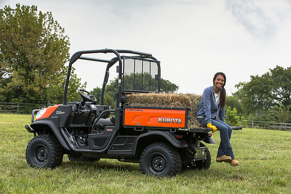 Kubota_RTVX900_CDP2015_1035