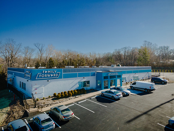 Family Forward-210