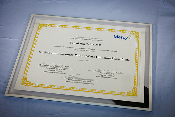 Mercy_IMGraduation2023_98
