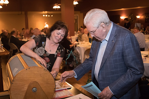 RotaryClubOfWashingtonMissouri_03080