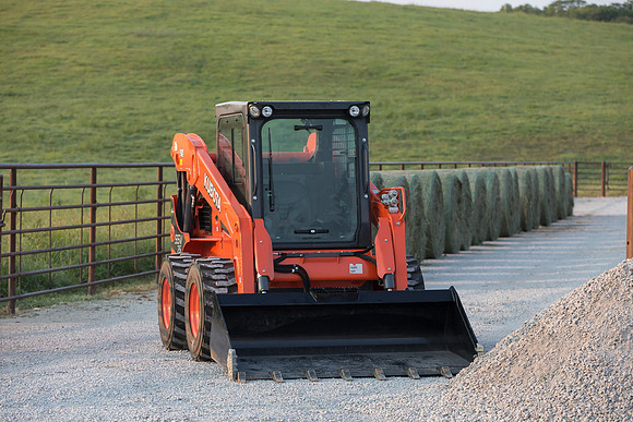 Kubota_SSV75_CDP2015_0049