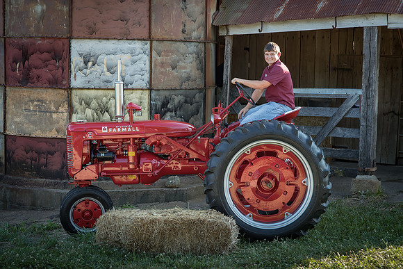 4Rivers_2017Tractor_057