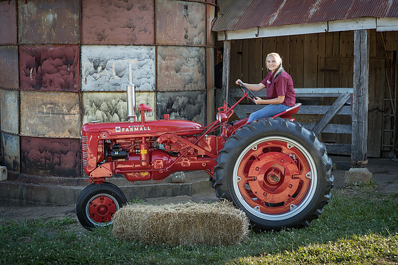 4Rivers_2017Tractor_120