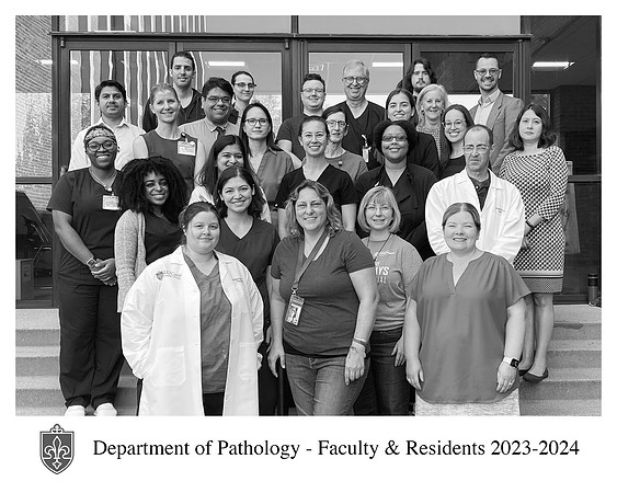 2022_2023_PathologyFacultyResidents_8x10B&W
