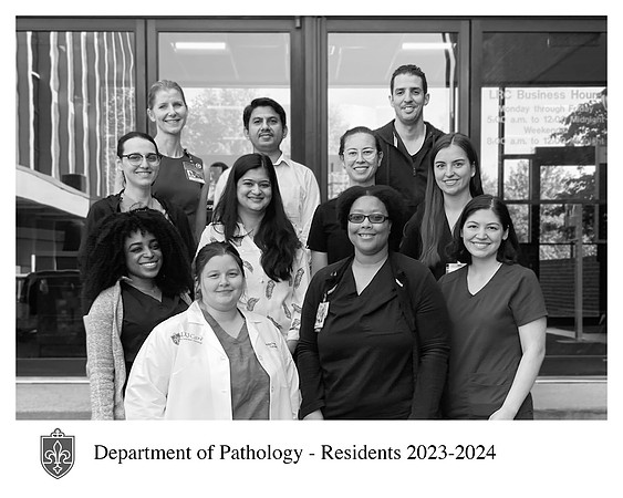 2022_2023_PathologyResidents2_8x10B&W