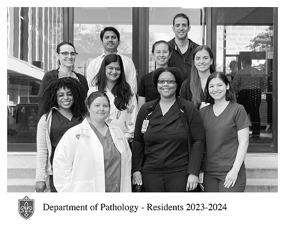 2022_2023_PathologyResidents_8x10B&W