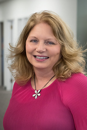 Julie_Landwehr