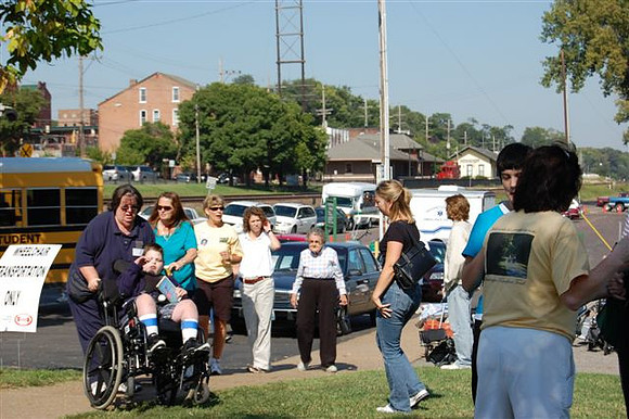 Rotary Trail Day 2009 005