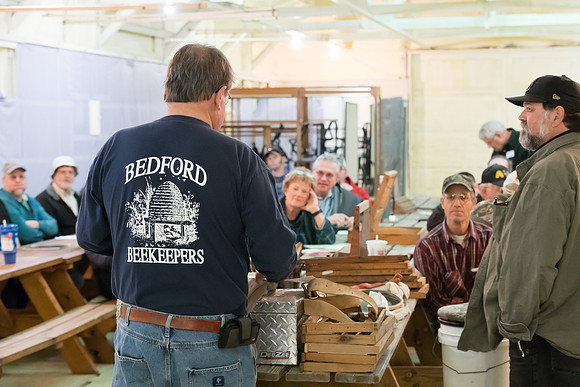 AmericasFarmers_BedfordBeekeepers_093