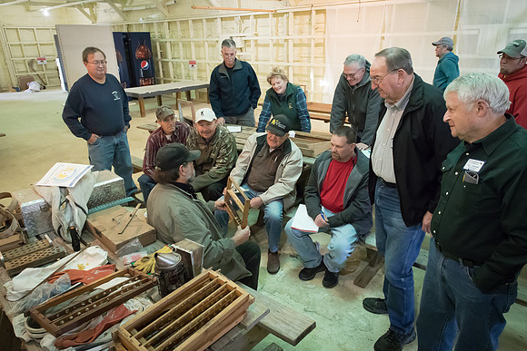 AmericasFarmers_BedfordBeekeepers_767