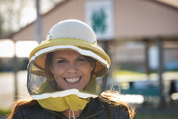 AmericasFarmers_BedfordBeekeepers_108