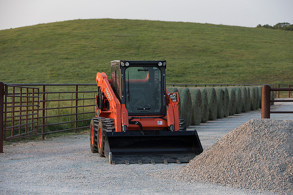 Kubota_SSV75_CDP2015_0044