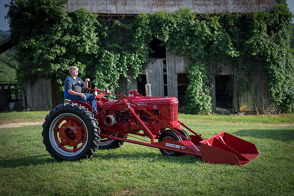 4Rivers_2019Tractor_150