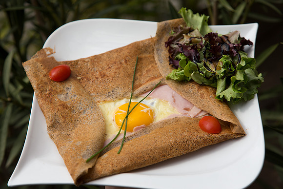 Crepes jambon et oeufs_CDPfr_3398