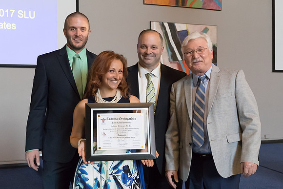 SLU_OrthopaedicSurgery_2017_Graduation_198