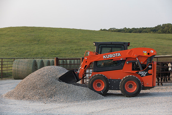 Kubota_SSV75_CDP2015_0065