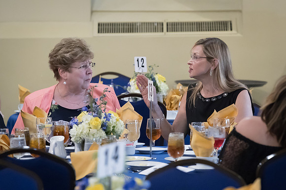 SLU_DermGraduation2018_0038