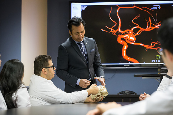 SLU_Neurosurgery_Feb2016_027