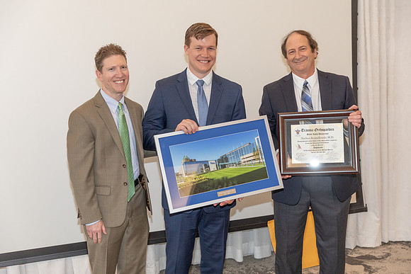 OrthoSurg_2021Graduation_67