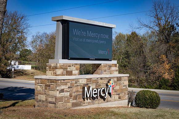 PER_Signs_434_N.WestStreet_Perryville_MO_Exterior_10