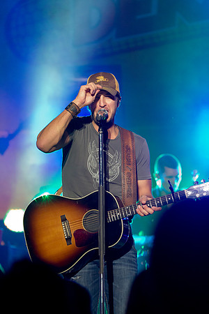 DKLukeBryan119