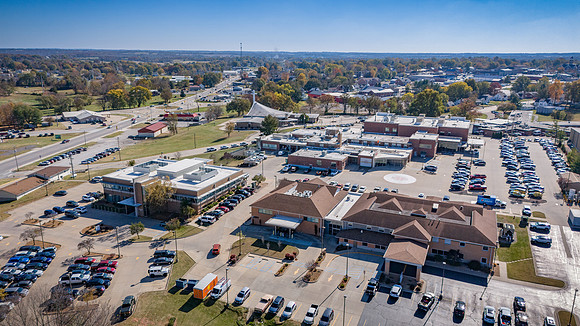 PER_Hospital_434_N.WestStreet_Perryville_MO_Exterior_30