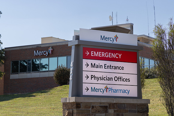 PER_Signs_434_N.WestStreet_Perryville_MO_Exterior_40