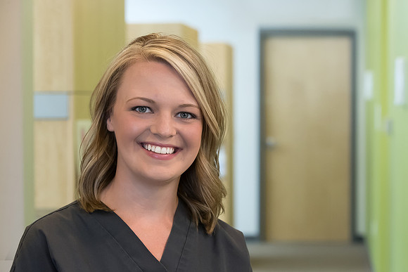 AppleDental_2016_040