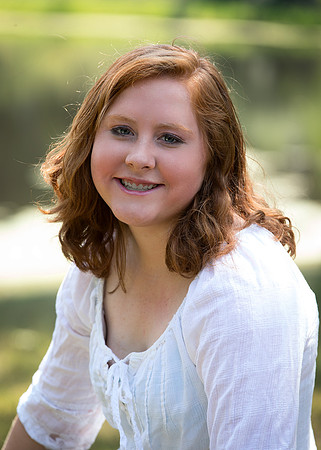 Chloe9977_5x7