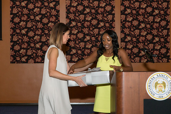 2015_DermGrad_576