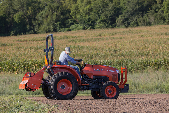 Kubota_L2501_CDP2015_0052