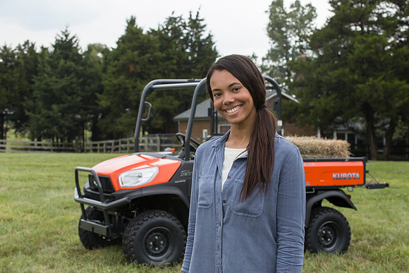 Kubota_RTVX900_CDP2015_1080
