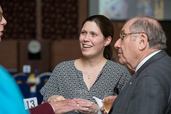 2015_DermGrad_053