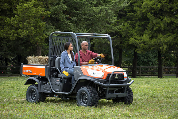 Kubota_RTVX900_CDP2015_1327