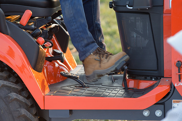 Kubota_BX25D_CDP2015_1816