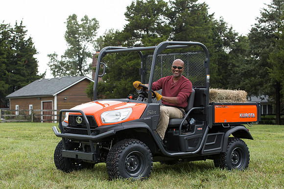 Kubota_RTVX900_CDP2015_1138