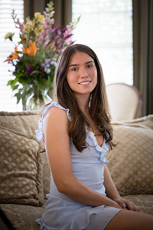 MadelineGladson_Fall2023_294r