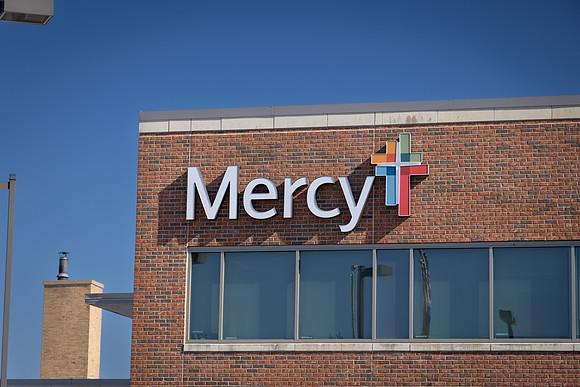 PER_Signs_434_N.WestStreet_Perryville_MO_Exterior_6