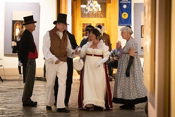 1819ChristmasBall_318