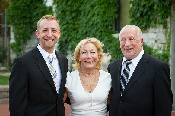 2013DermGrad166