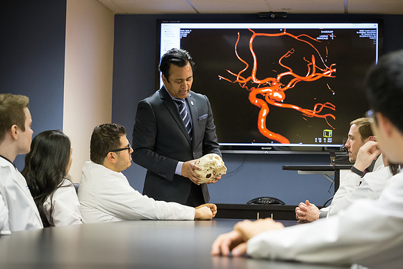 SLU_Neurosurgery_Feb2016_030