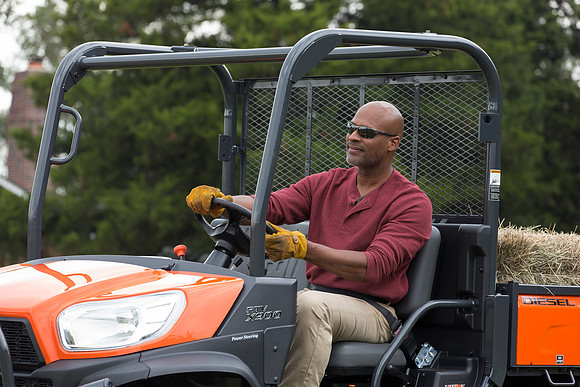 Kubota_RTVX900_CDP2015_1161