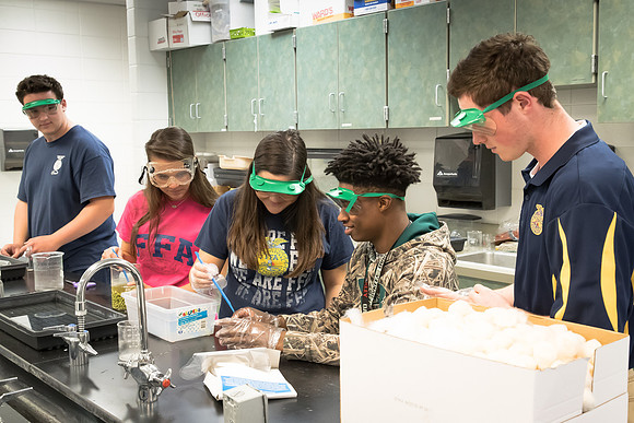 AmericasFarmers_BallardCountyHS_2611