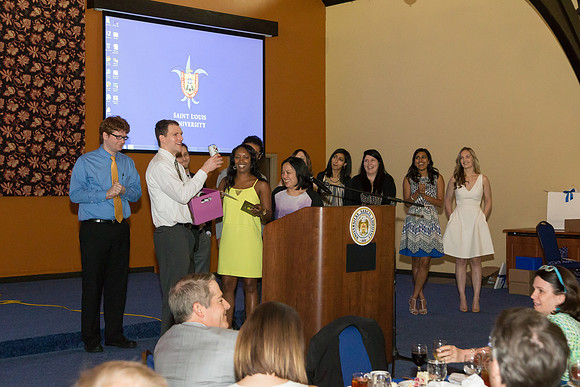 2015_DermGrad_640